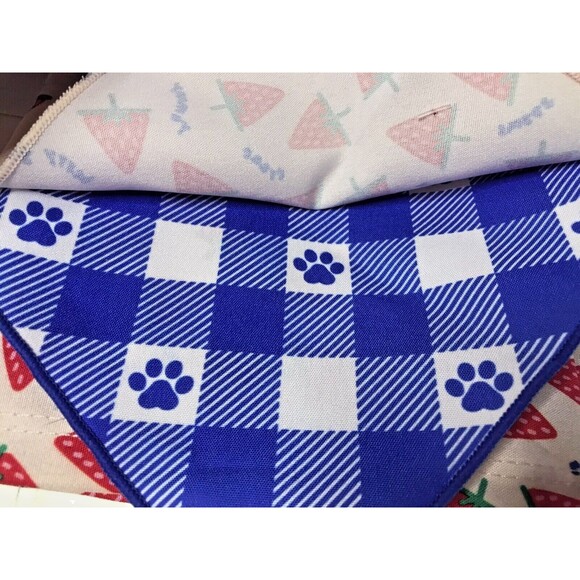 New Top Paw Dog Bandanas Set Strawberries Blue Plaid Pet Clothing 2-Pack - Picture 4 of 5